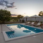 Casa Di Perla Primošten