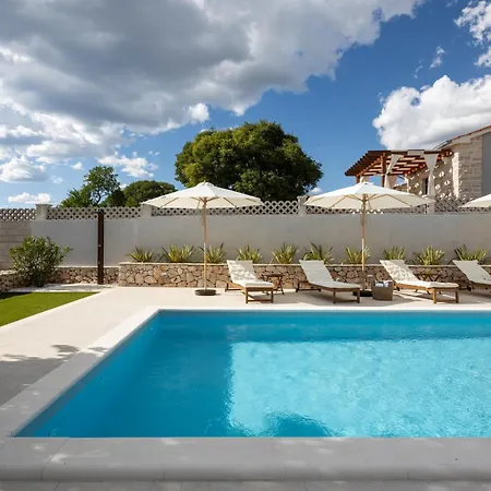Casa Di Perla Primošten
