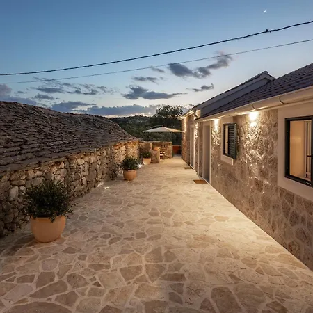 Casa Di Perla Primosten