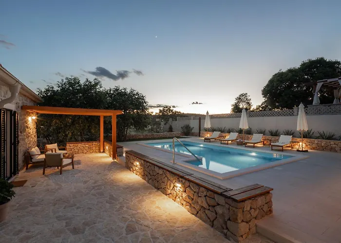 Vila Casa Di Perla *